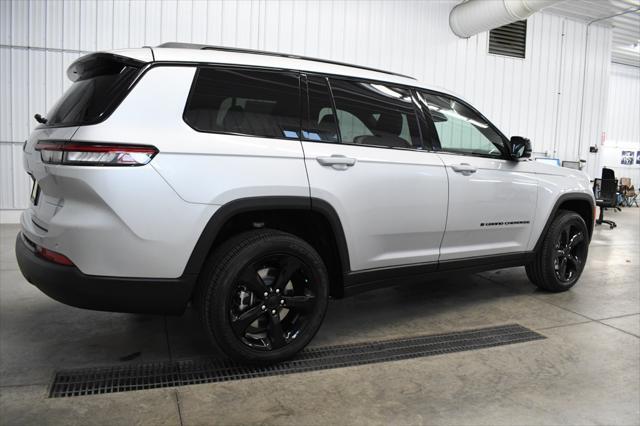new 2025 Jeep Grand Cherokee L car, priced at $47,870