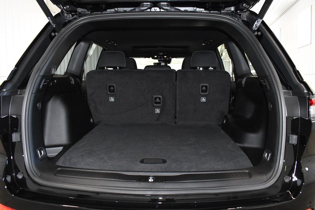new 2025 Jeep Grand Cherokee car, priced at $42,052