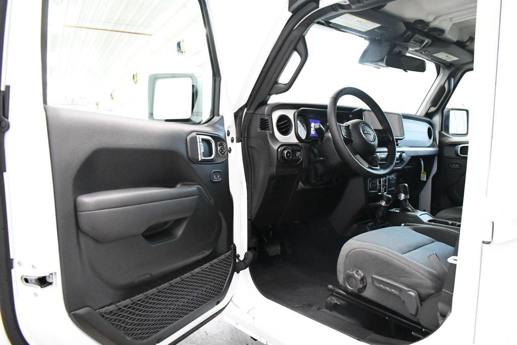new 2025 Jeep Wrangler car, priced at $44,896
