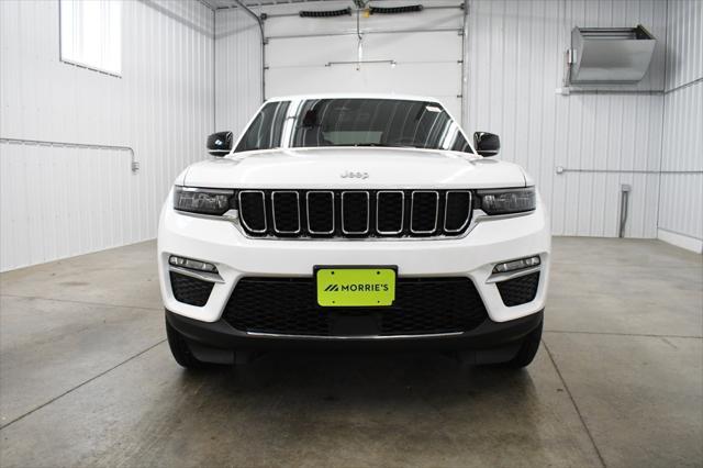 new 2025 Jeep Grand Cherokee car, priced at $44,895
