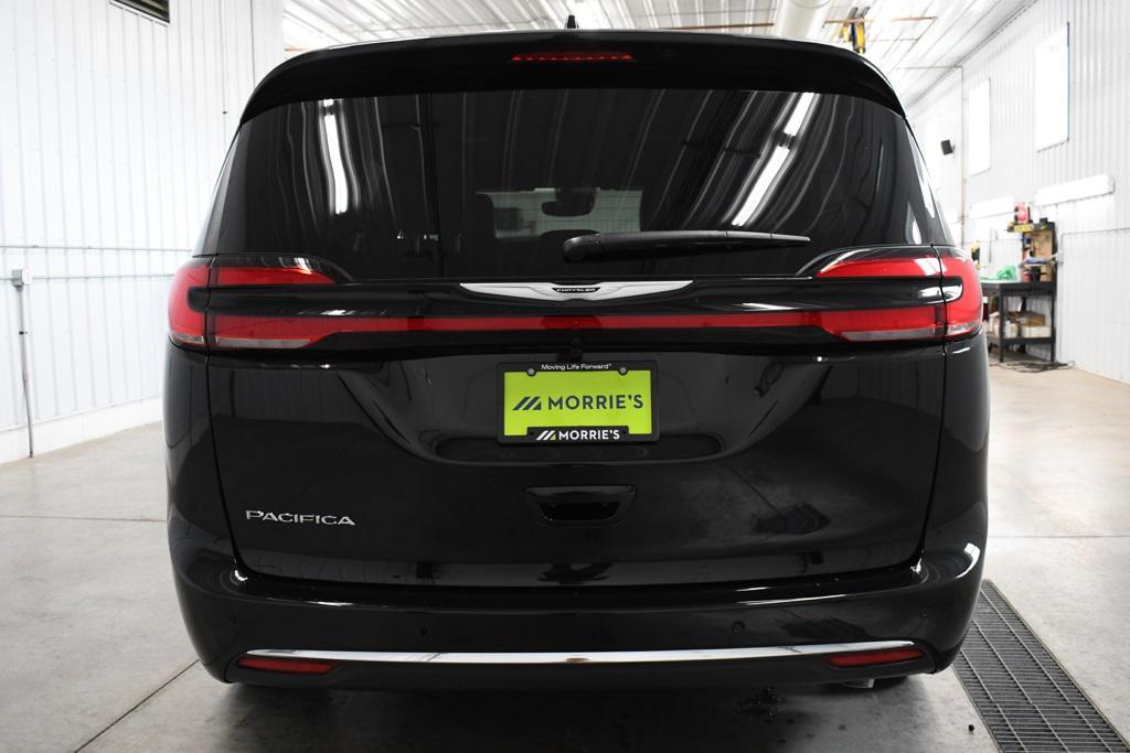 new 2026 Chrysler Pacifica car, priced at $44,575