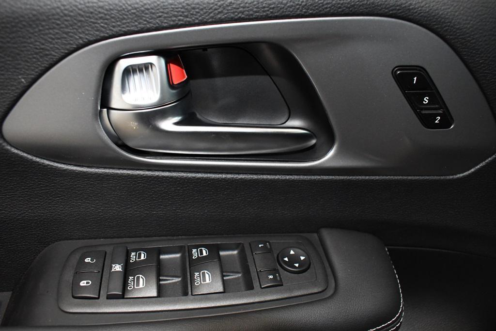 new 2026 Chrysler Pacifica car, priced at $44,575