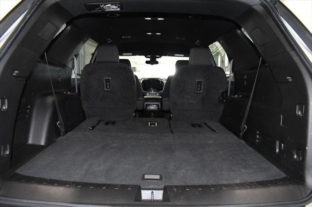 used 2022 Chevrolet Traverse car, priced at $26,990