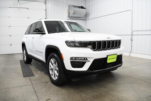 used 2022 Jeep Grand Cherokee car, priced at $32,480