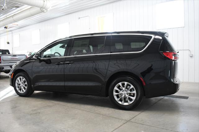 new 2025 Chrysler Pacifica car, priced at $44,255