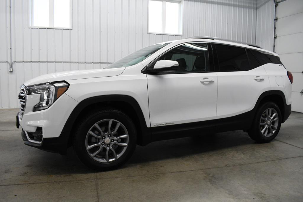 used 2024 GMC Terrain car, priced at $26,590