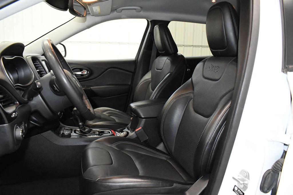 used 2023 Jeep Cherokee car, priced at $22,880