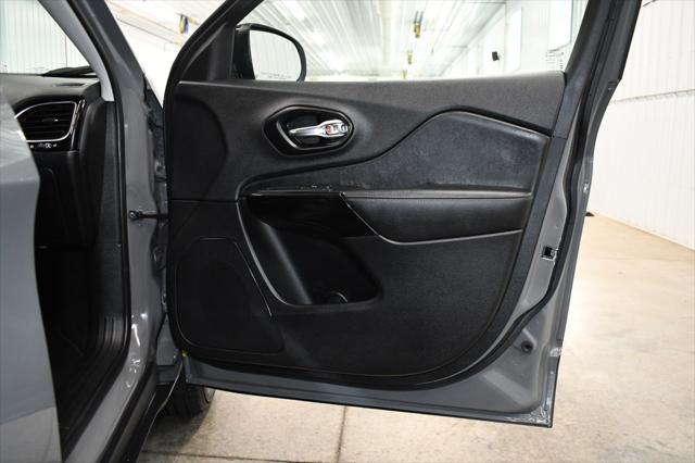 used 2023 Jeep Cherokee car, priced at $23,280