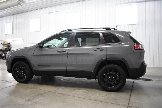 used 2023 Jeep Cherokee car, priced at $23,280