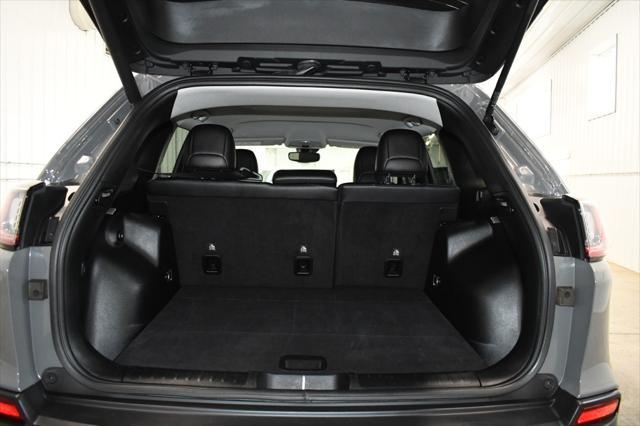 used 2023 Jeep Cherokee car, priced at $23,280