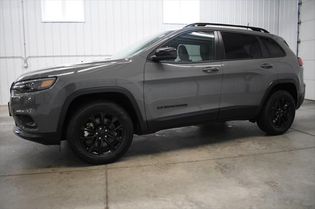 used 2023 Jeep Cherokee car, priced at $23,280