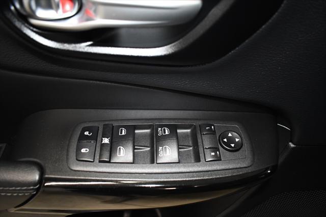 used 2023 Jeep Cherokee car, priced at $23,280