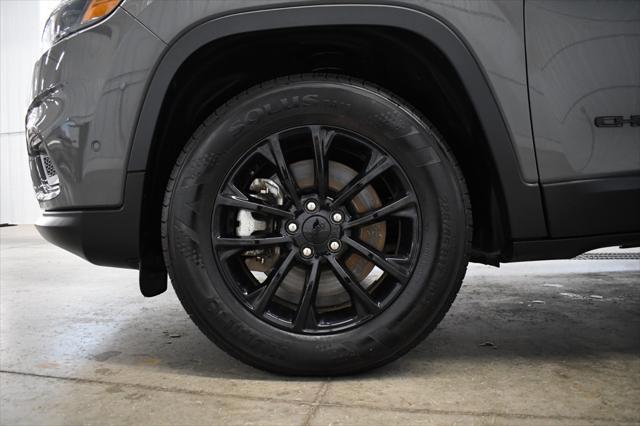 used 2023 Jeep Cherokee car, priced at $23,280