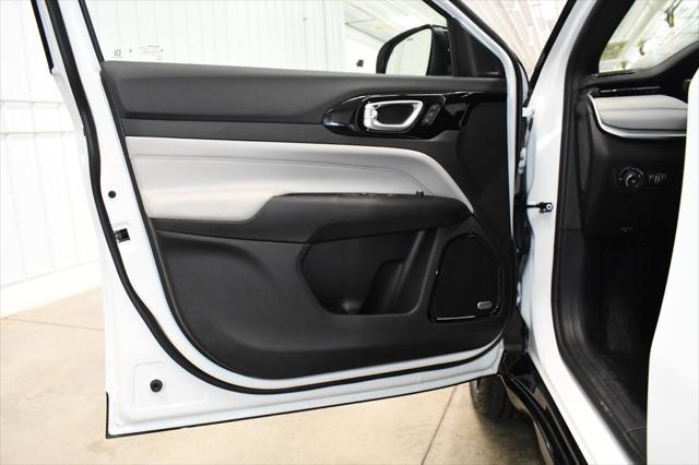 used 2024 Jeep Compass car, priced at $28,980