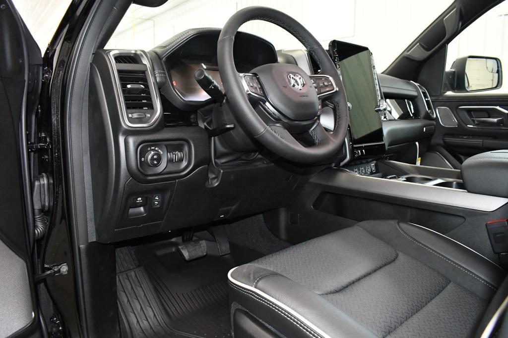 new 2025 Ram 1500 car, priced at $65,066