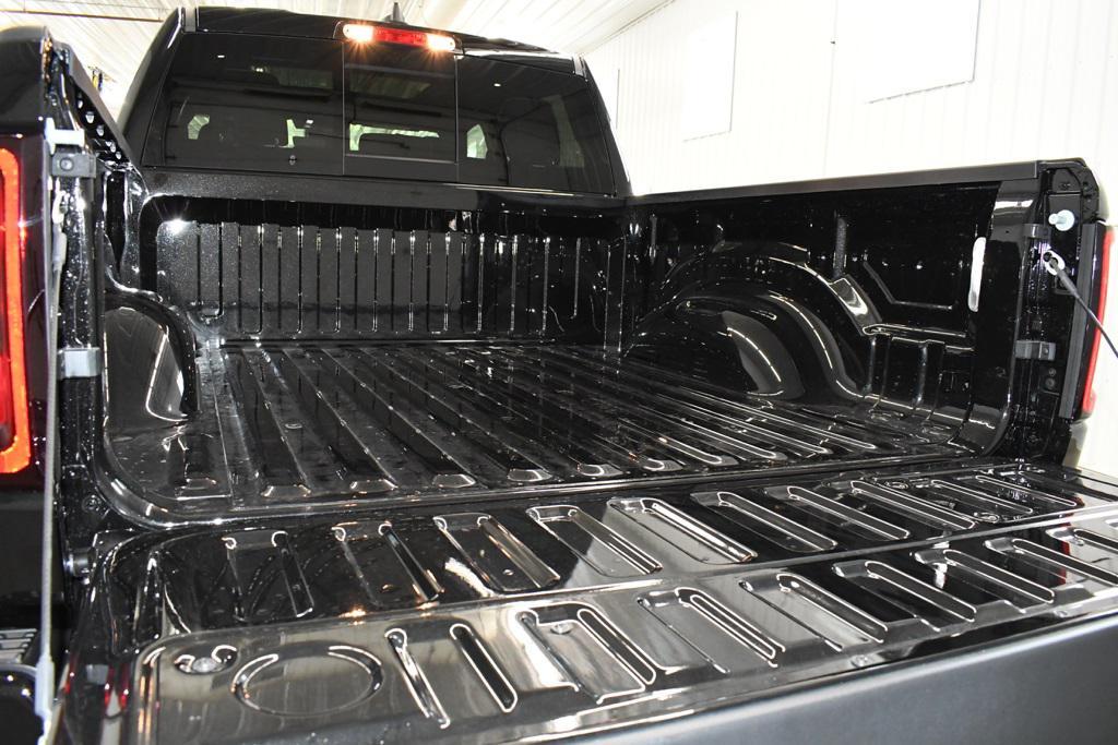 new 2025 Ram 1500 car, priced at $65,066