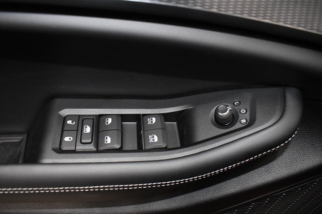 new 2025 Jeep Grand Cherokee car, priced at $39,427
