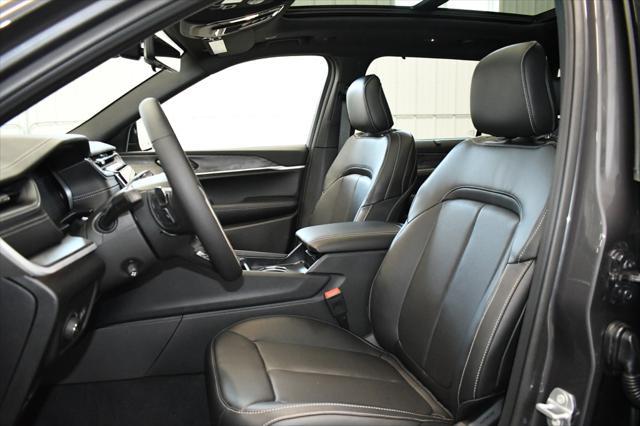 new 2025 Jeep Grand Cherokee L car, priced at $52,957
