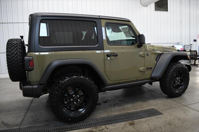 new 2025 Jeep Wrangler car, priced at $41,921