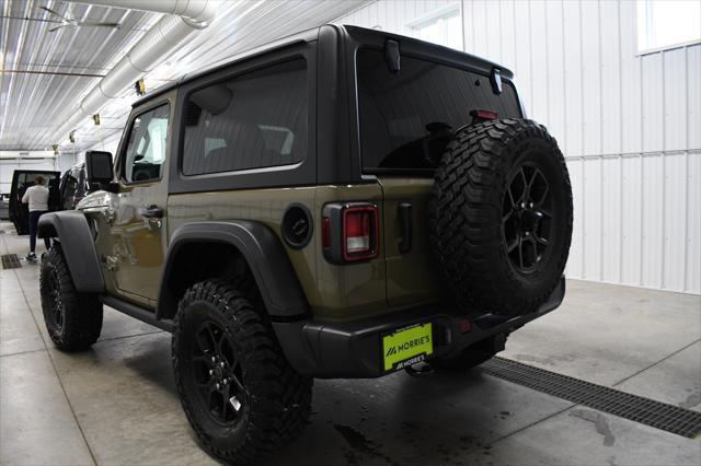 new 2025 Jeep Wrangler car, priced at $41,921