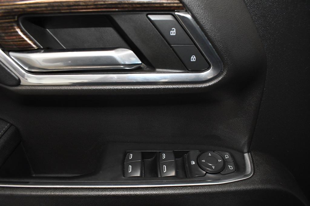 used 2023 GMC Sierra 1500 car, priced at $37,880