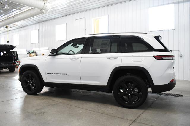 new 2024 Jeep Grand Cherokee car, priced at $41,575