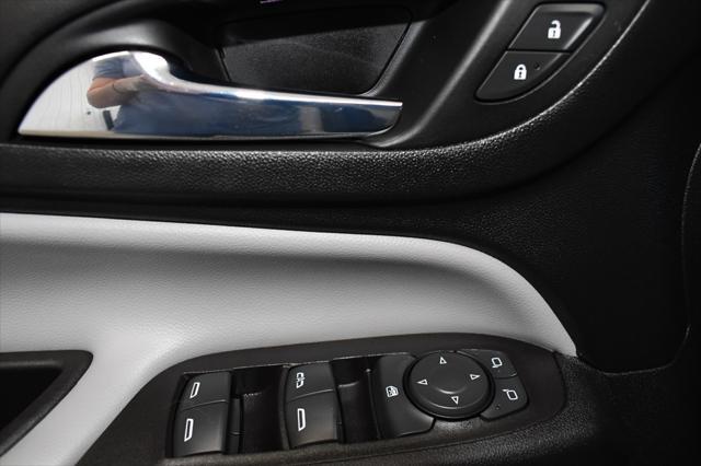 used 2022 Chevrolet Equinox car, priced at $19,580