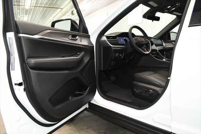 new 2025 Jeep Grand Cherokee L car, priced at $47,620