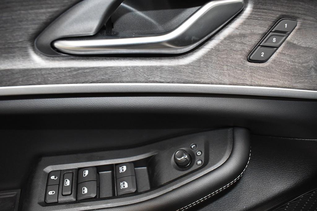 new 2025 Jeep Grand Cherokee L car, priced at $49,015