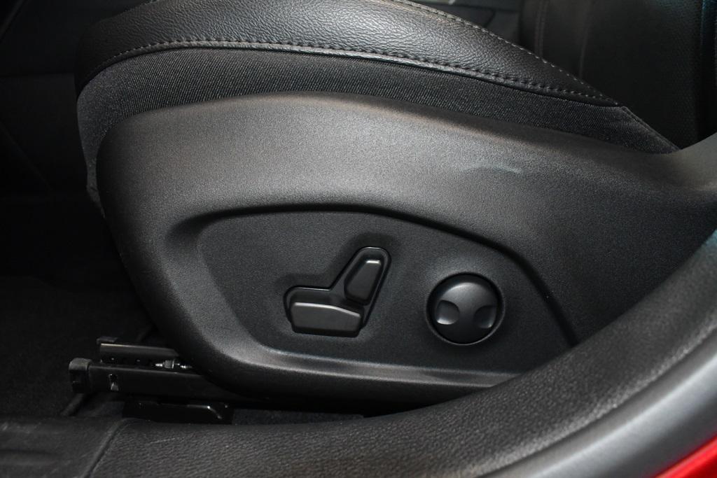 used 2024 Jeep Compass car, priced at $31,990
