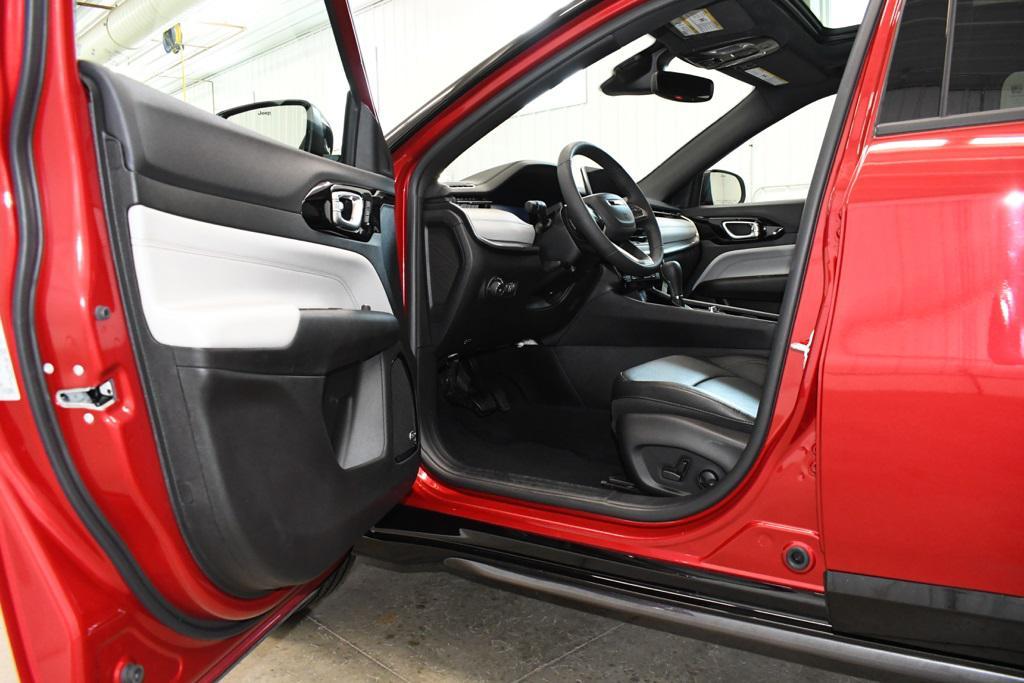 used 2024 Jeep Compass car, priced at $31,990