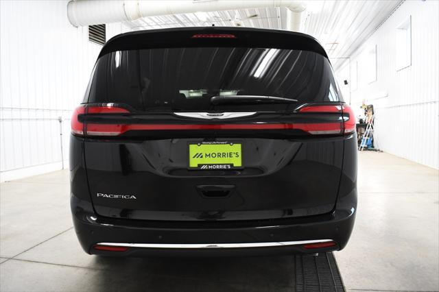 new 2025 Chrysler Pacifica car, priced at $41,867