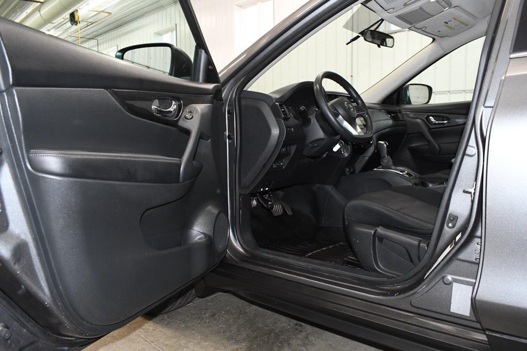 used 2017 Nissan Rogue car, priced at $9,780