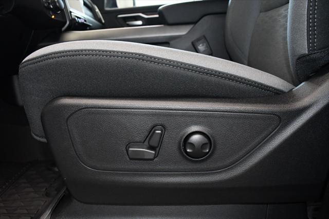 new 2025 Ram 1500 car, priced at $52,018