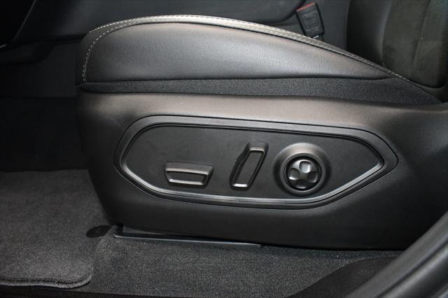 new 2025 Jeep Grand Cherokee L car, priced at $46,725