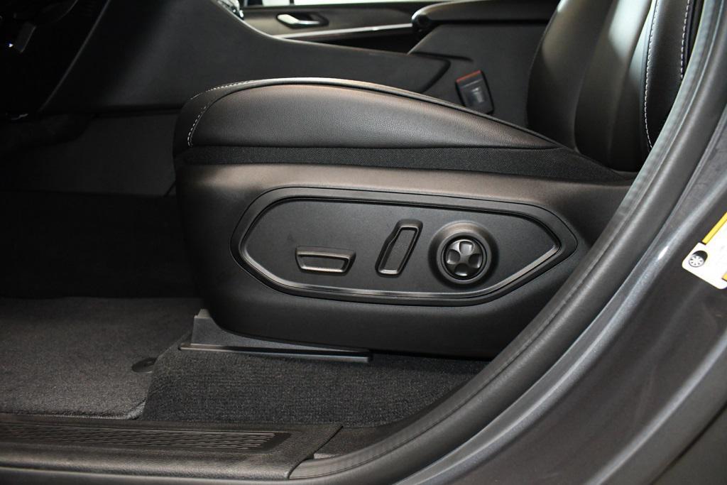 new 2025 Jeep Grand Cherokee car, priced at $45,513