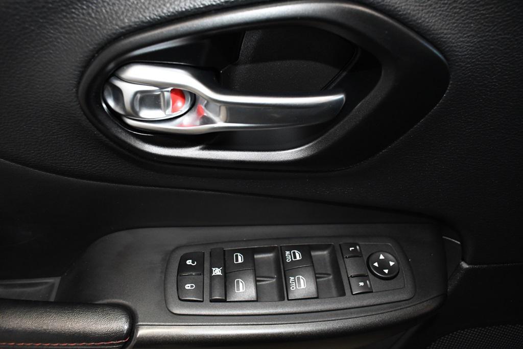 used 2022 Jeep Cherokee car, priced at $25,780