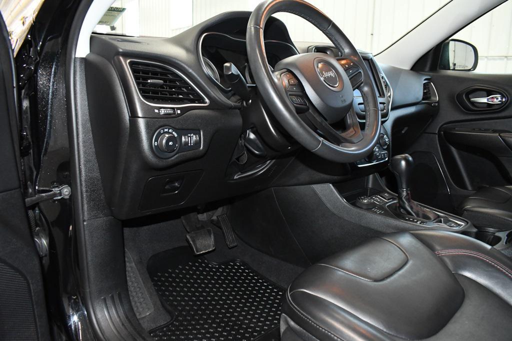 used 2022 Jeep Cherokee car, priced at $25,780