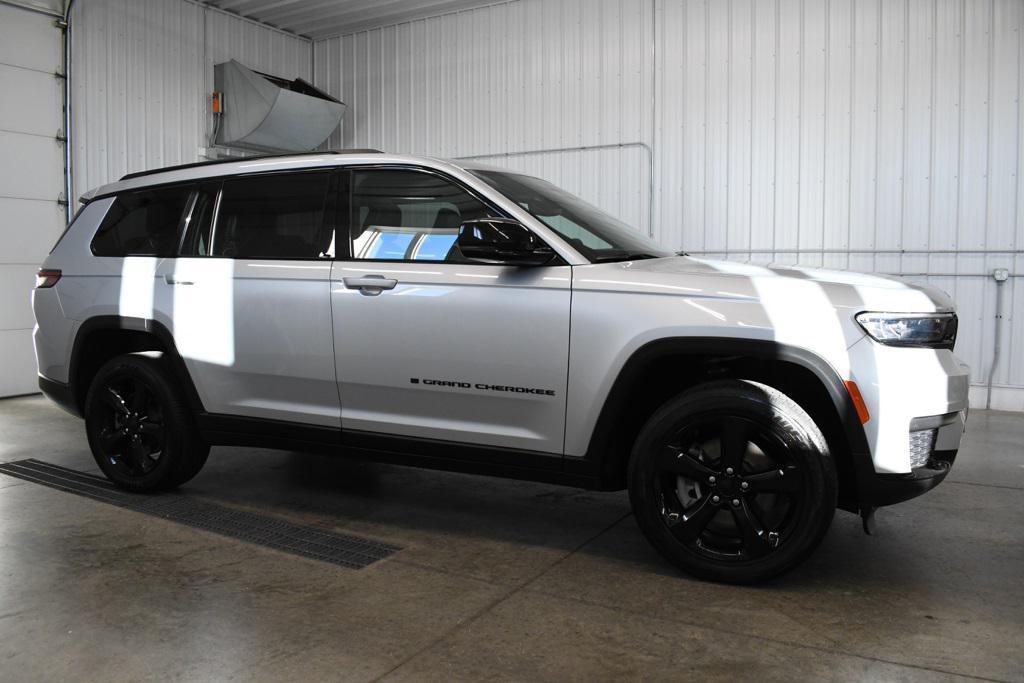used 2024 Jeep Grand Cherokee L car, priced at $34,680