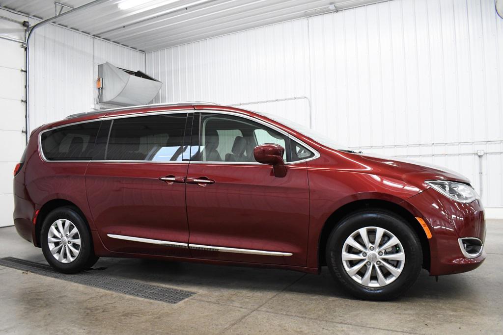 used 2019 Chrysler Pacifica car, priced at $16,880