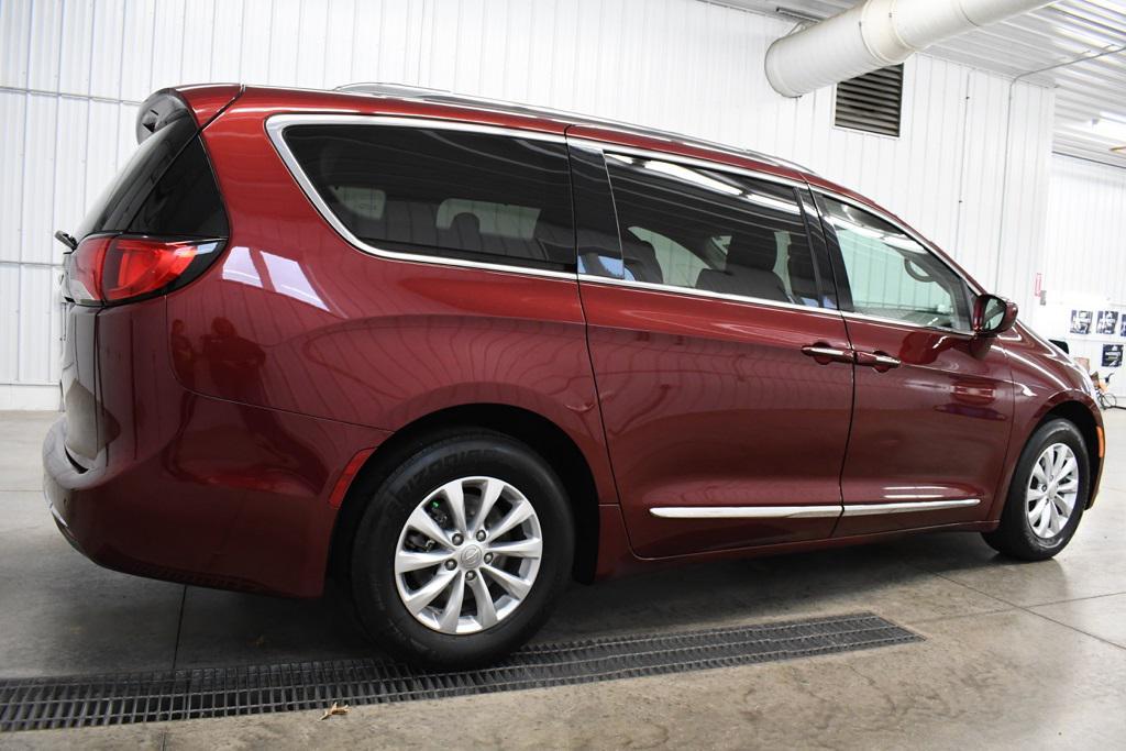 used 2019 Chrysler Pacifica car, priced at $16,880