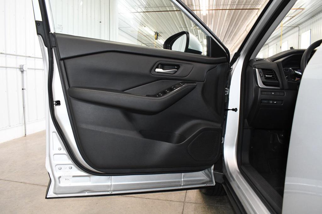 used 2024 Nissan Rogue car, priced at $23,780