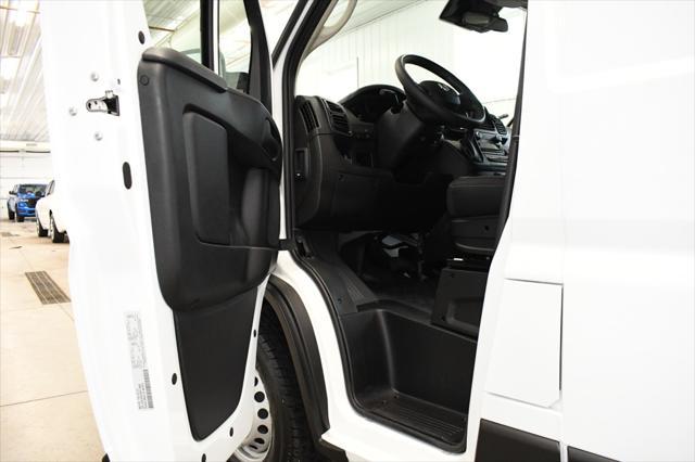 new 2024 Ram ProMaster 2500 car, priced at $46,015