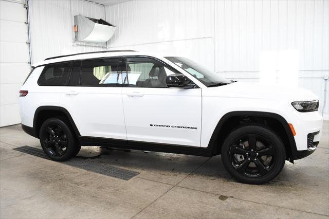 used 2022 Jeep Grand Cherokee L car, priced at $32,490