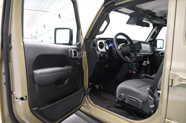 new 2025 Jeep Wrangler car, priced at $47,975