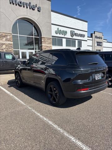 used 2022 Jeep Grand Cherokee car, priced at $41,890