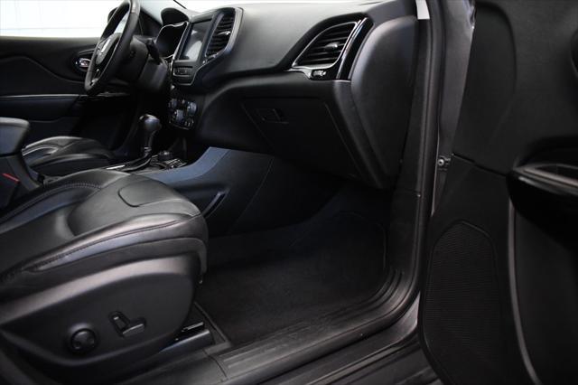 used 2023 Jeep Cherokee car, priced at $23,280