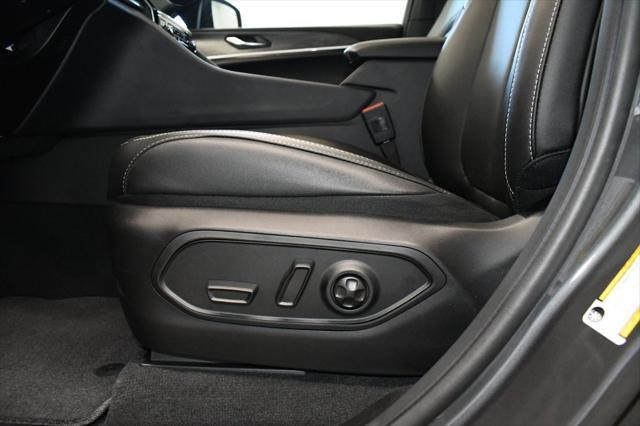 new 2025 Jeep Grand Cherokee car, priced at $55,566