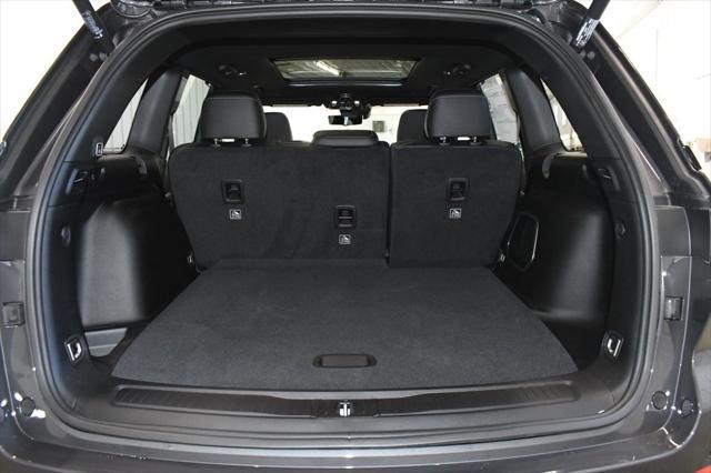 new 2025 Jeep Grand Cherokee car, priced at $55,566
