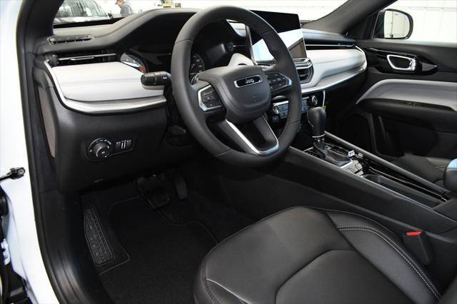 new 2025 Jeep Compass car, priced at $31,340